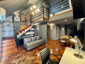 Loft dúplex ejecutivo con gran balcón